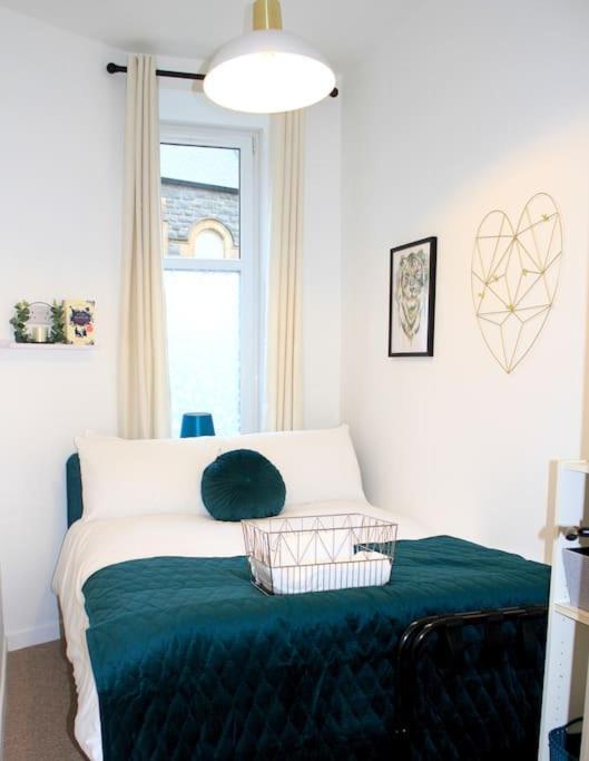 Flat 12A - Central, Modern, Bright Apartment With Free Wifi Oban Extérieur photo
