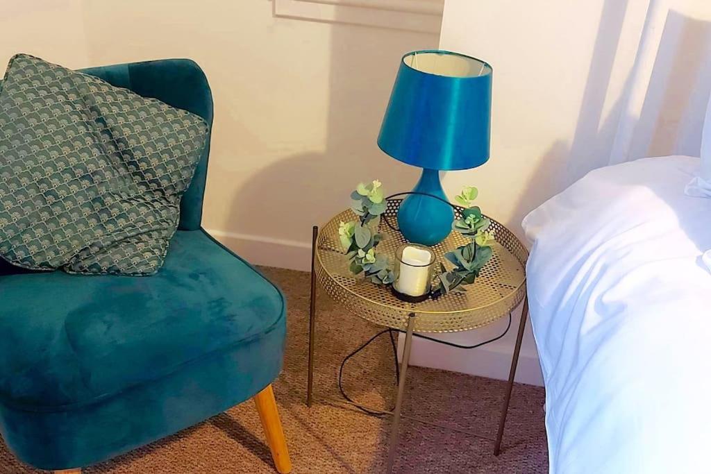 Flat 12A - Central, Modern, Bright Apartment With Free Wifi Oban Extérieur photo
